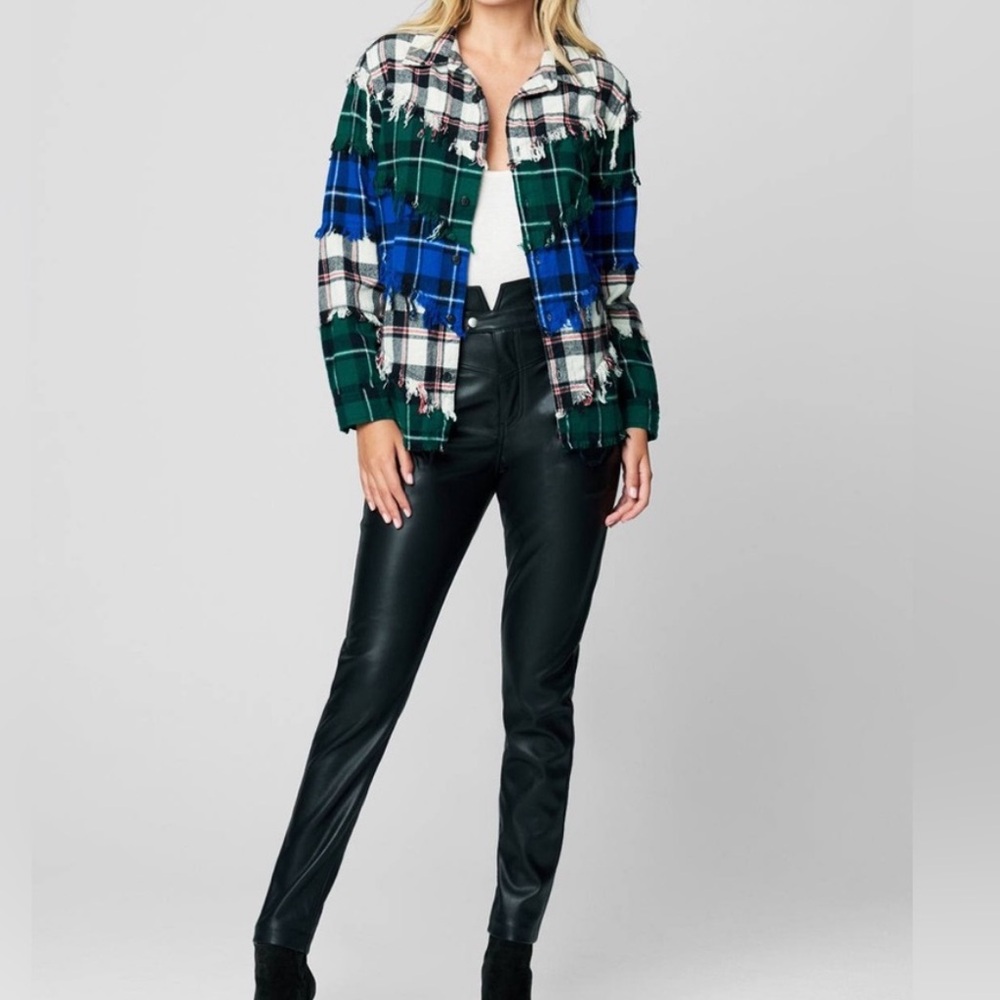 Blank NYC NWT Double Dare Multi
Plaid Shirt Fringe Shacket pit to pit 22 (mix6)